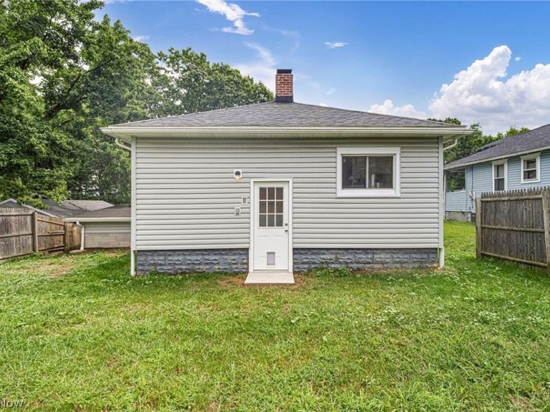 374 Frazier Avenue, Akron, OH 44305 Photo 32