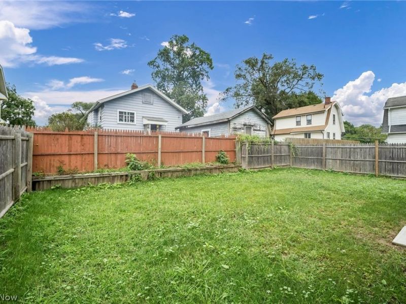 374 Frazier Avenue, Akron, OH 44305 Photo 36