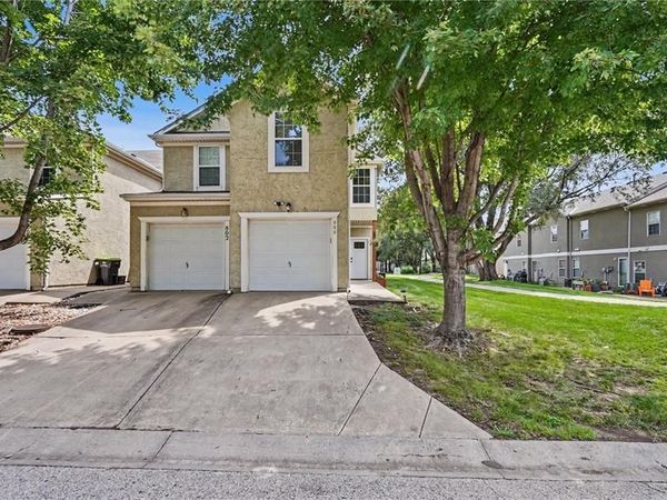 800 S Woodson Court, Gardner, KS 66030