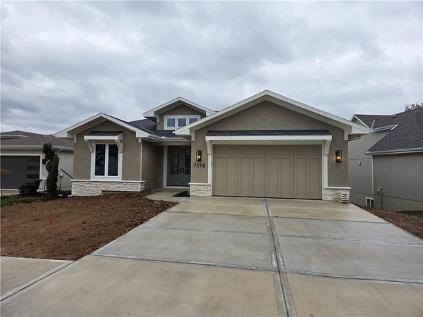 7235 Westgate Street, Shawnee, KS 66216