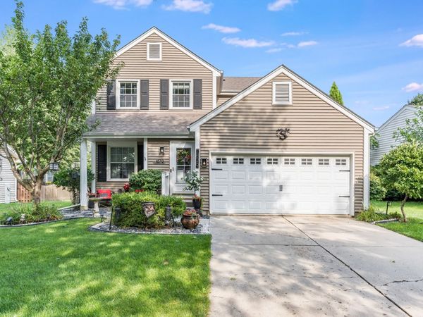 1879 Paddington Avenue , Naperville, IL 60563