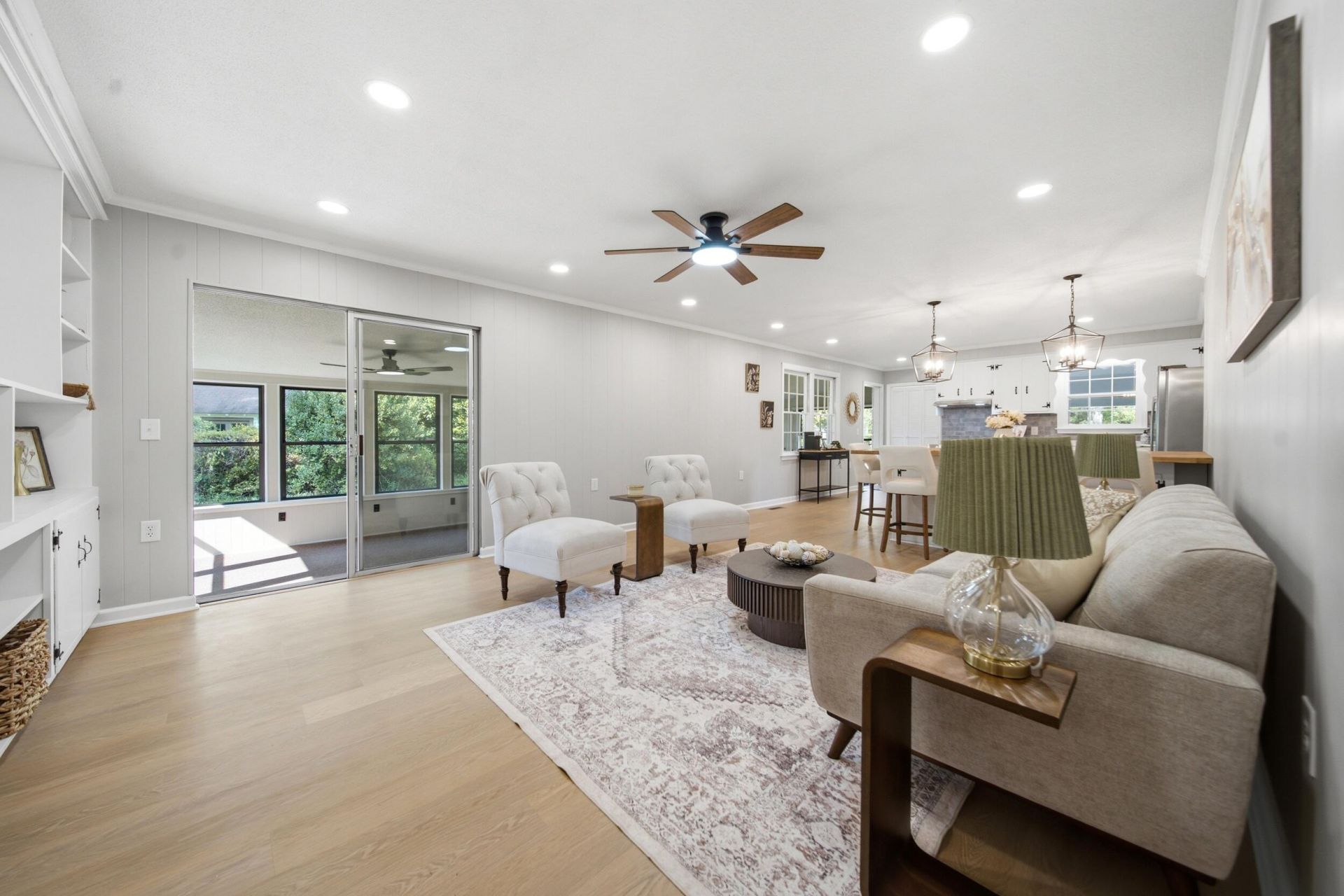 224 Walnut Street Photo 9