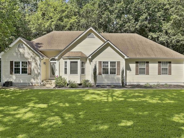 70 Wilkes Court, Newnan, GA 30263