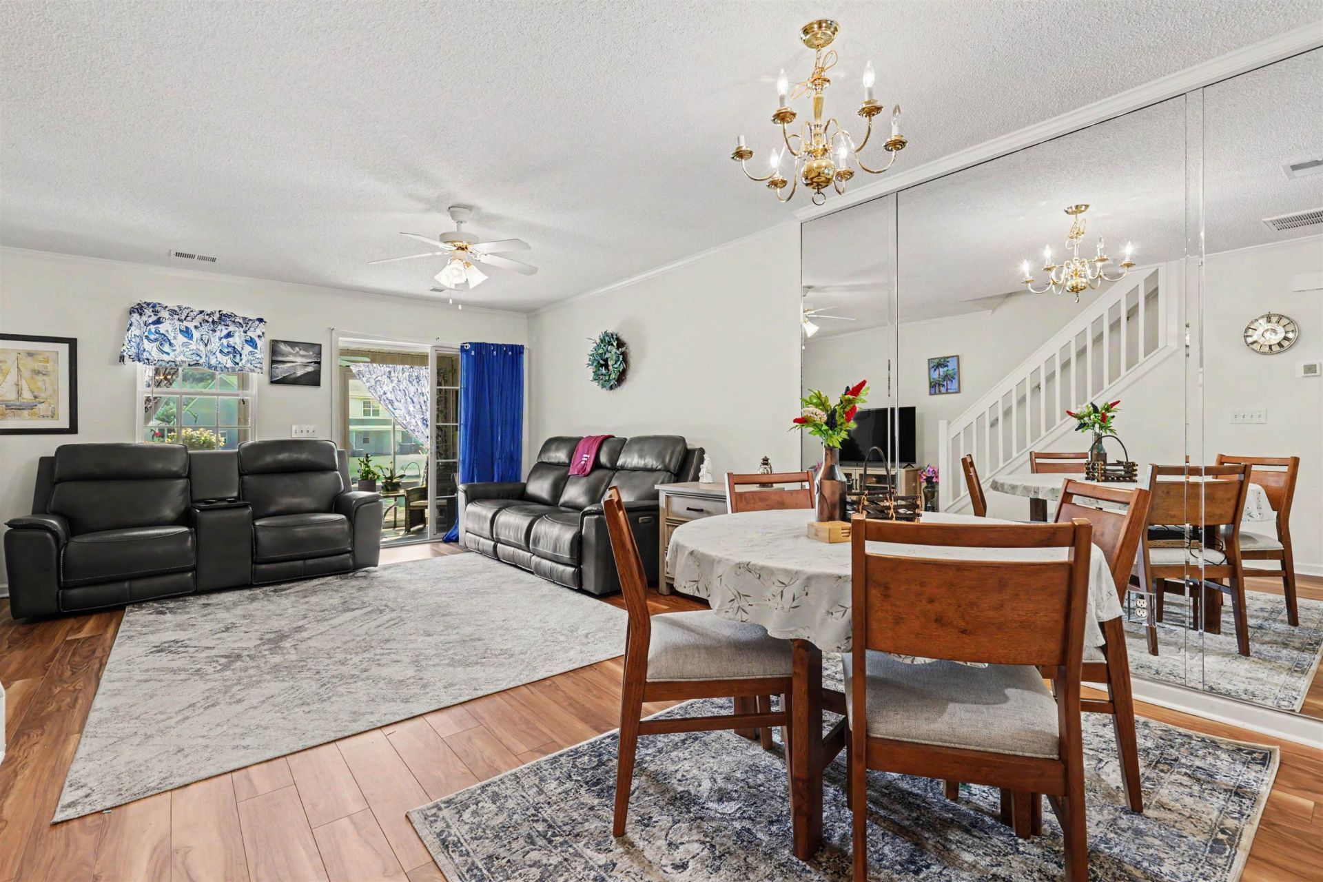 1022 Pinnacle Ln. Photo 8