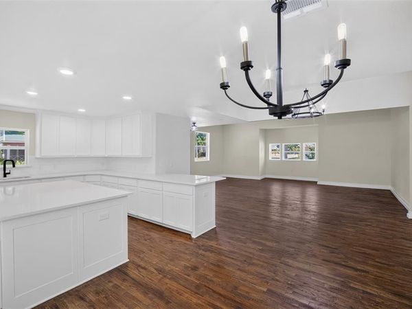 314 N Anglin Street, Cleburne, TX 76031