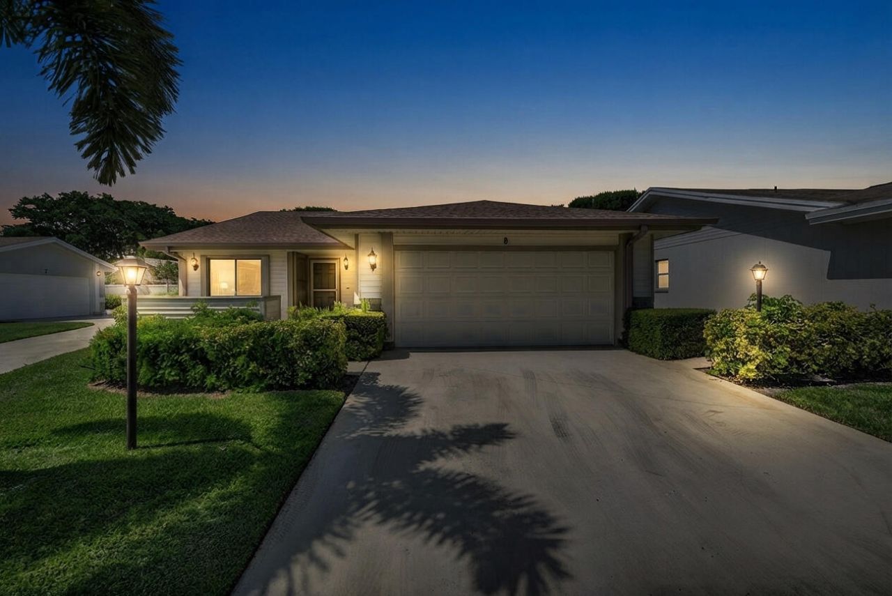 8 Eaton Place, Boynton Beach, FL 33426 Photo