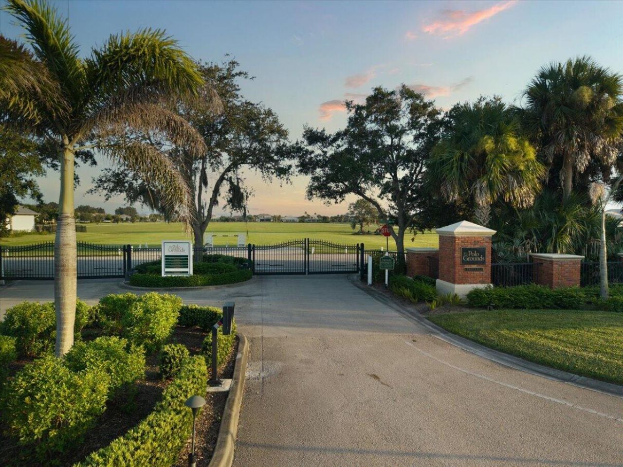 1023 W Polo Grounds Drive, Vero Beach, FL 32966 Photo