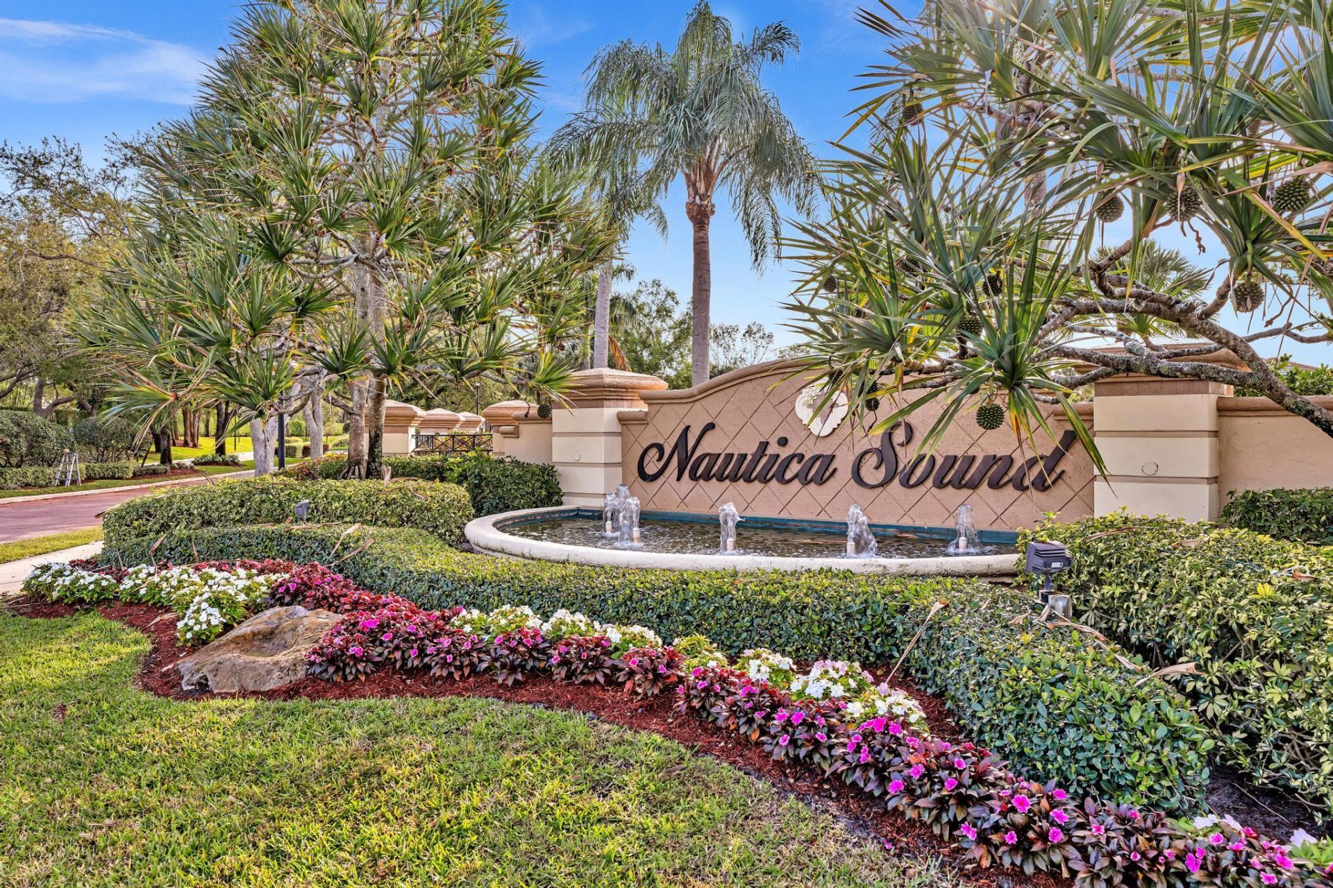 3760 Newport Avenue, Boynton Beach, FL 33436 Photo