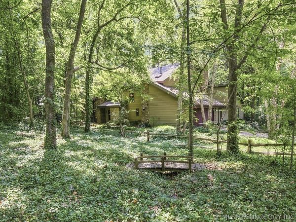10718 S Oswego Avenue S, Tulsa, OK 74137