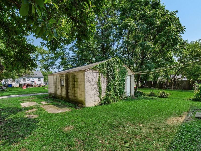 1018 E 19th Avenue , Columbus, OH 43211 Photo 36