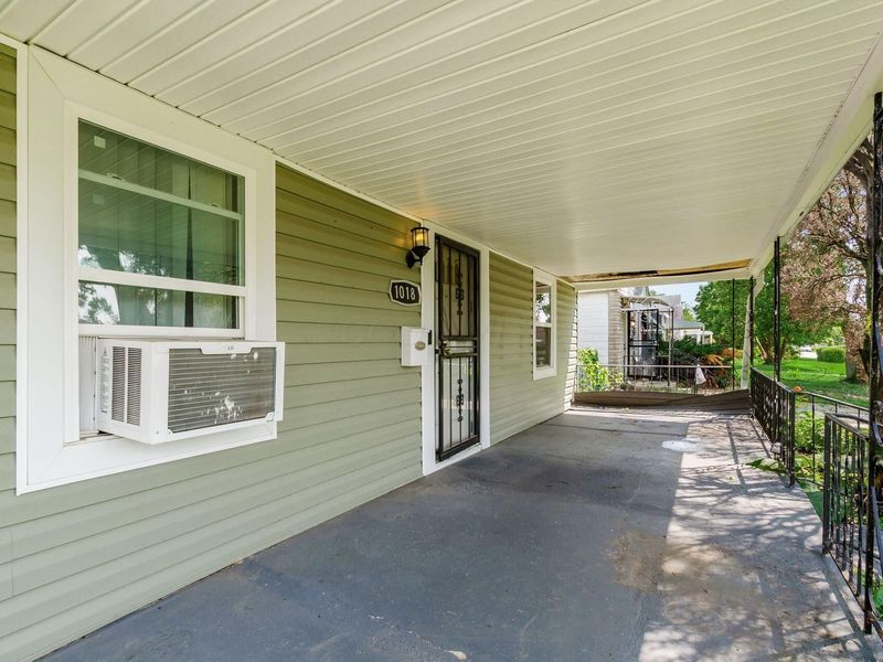 1018 E 19th Avenue , Columbus, OH 43211 Photo 5
