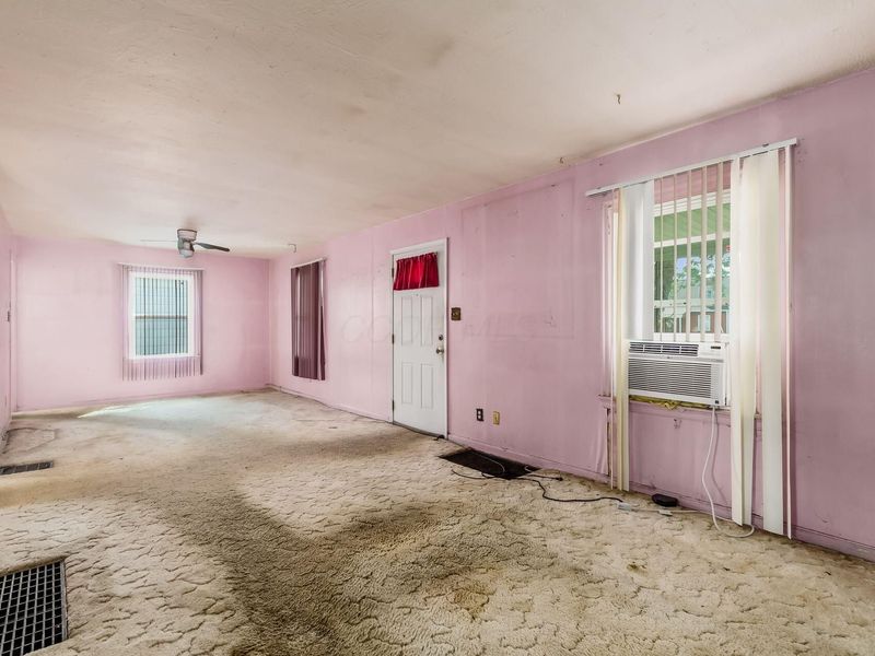 1018 E 19th Avenue , Columbus, OH 43211 Photo 7