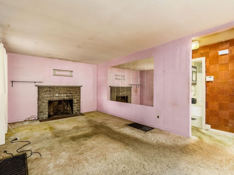 1018 E 19th Avenue , Columbus, OH 43211 Photo 9