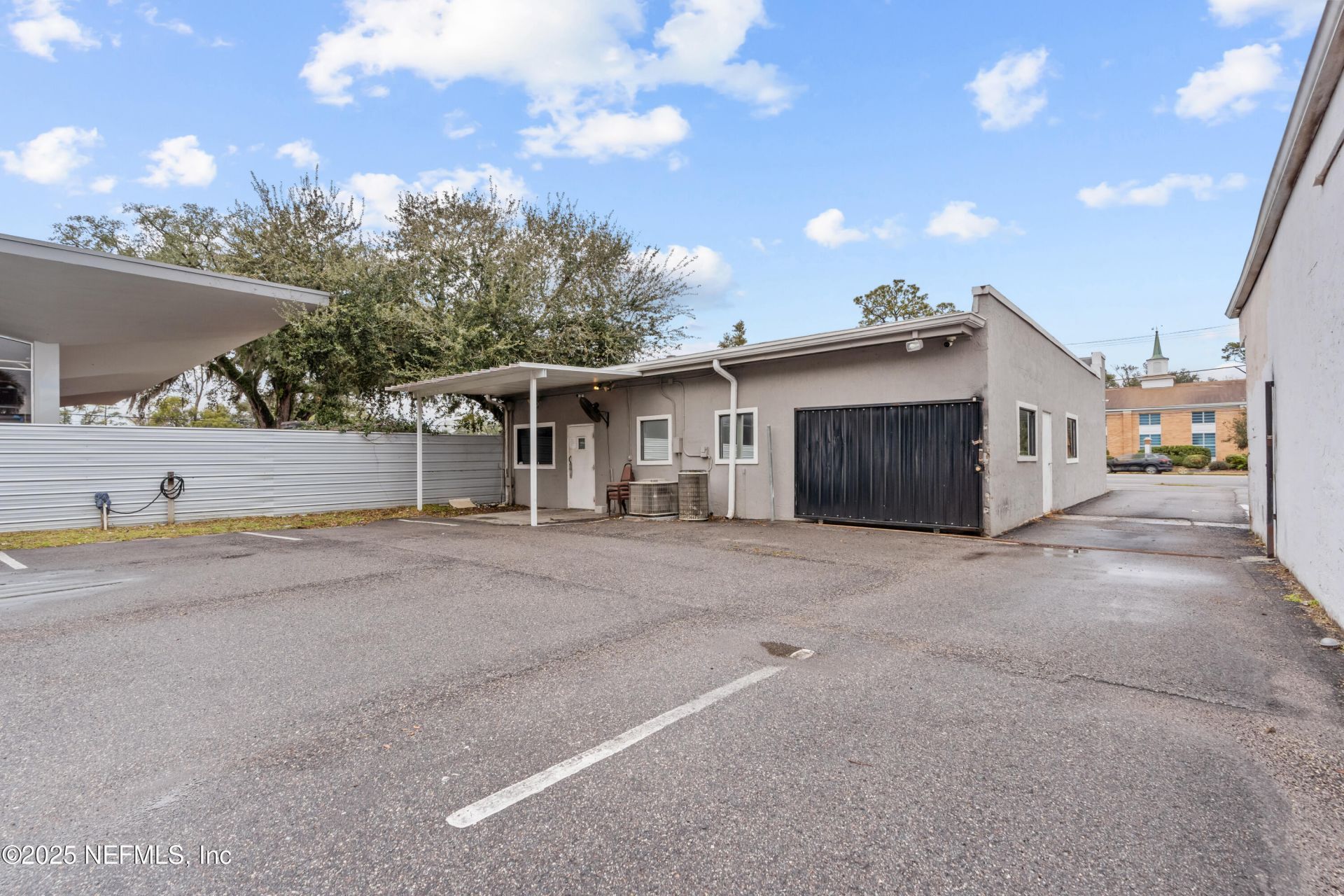 6424 Beach Boulevard, Jacksonville, FL 32216 Photo