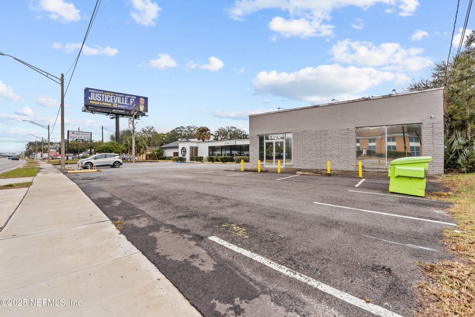 6424 Beach Boulevard, Jacksonville, FL 32216 Photo