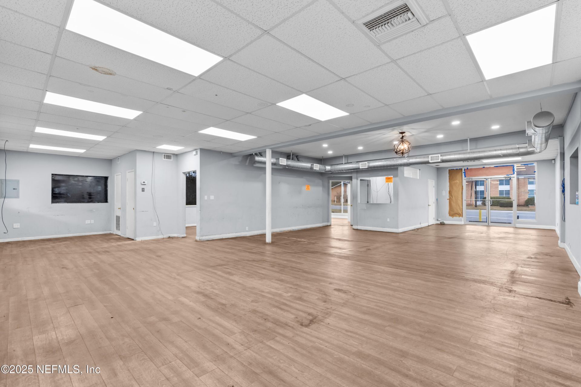 6424 Beach Boulevard, Jacksonville, FL 32216 Photo