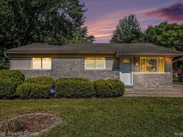 15819 Kerstyn Street, Taylor, Mi 48180