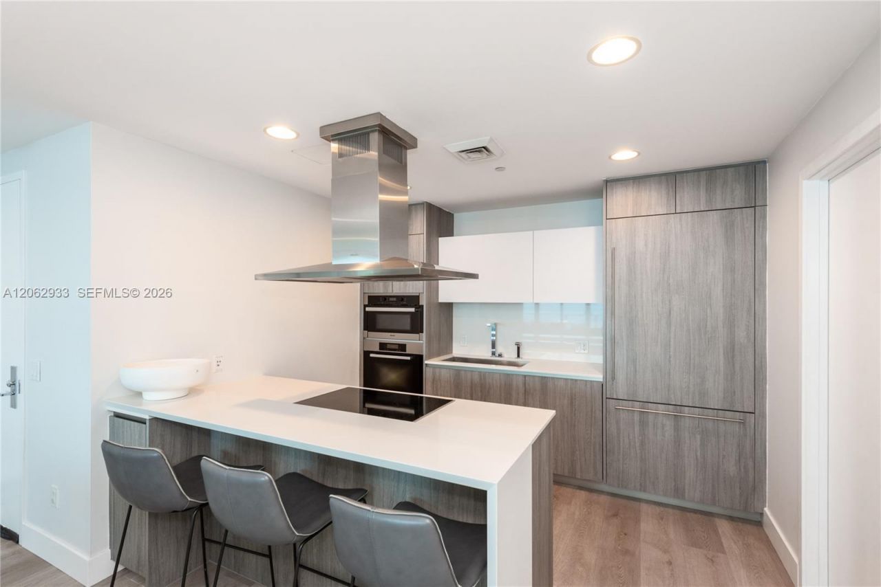 360 Ocean Dr , Unit 904S, Key Biscayne, FL 33149 Photo