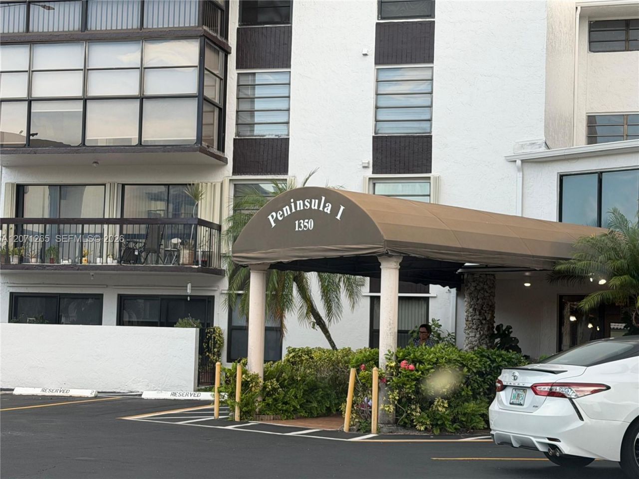 1350 SW 122nd Ave, Unit 404, Miami, FL 33184 Photo
