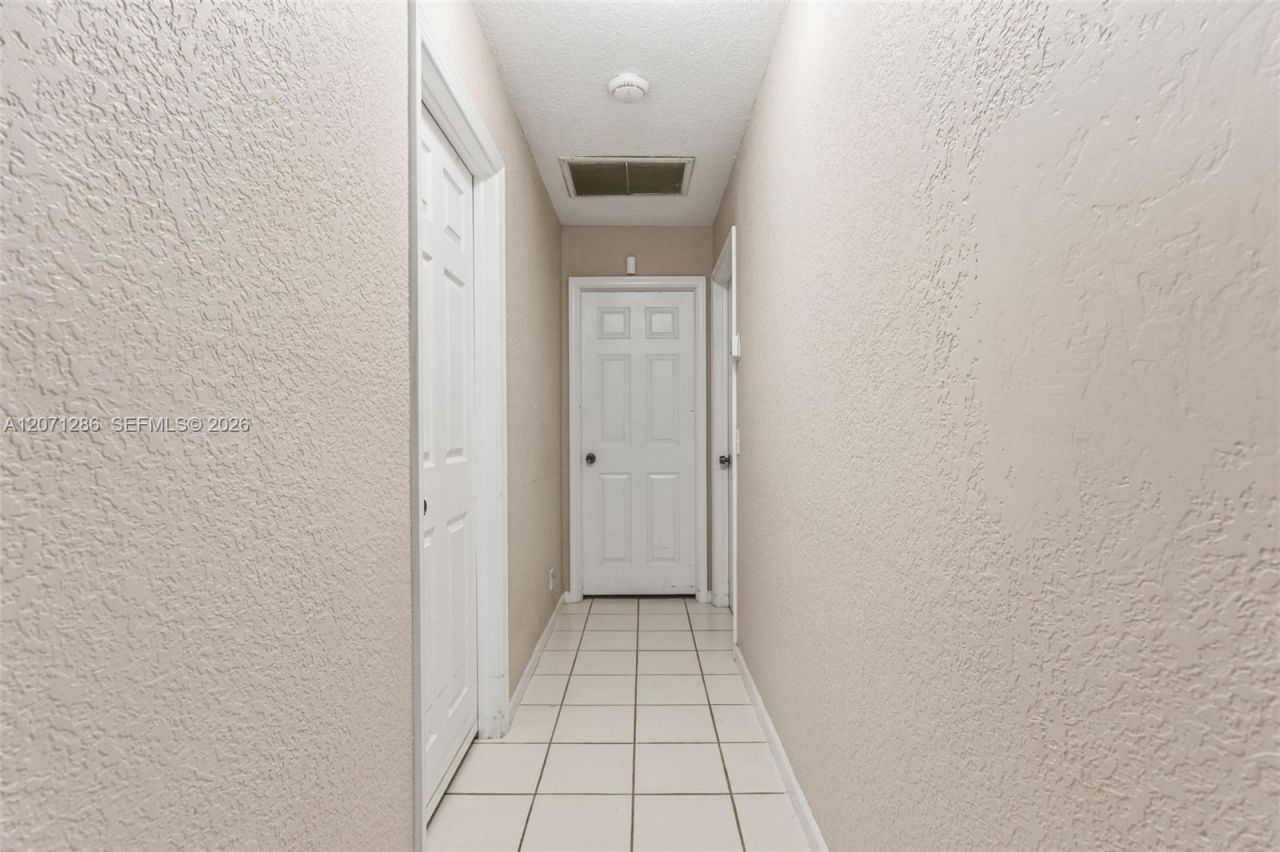 3211 NW 123 Ave, Coral Springs, FL 33065 Photo