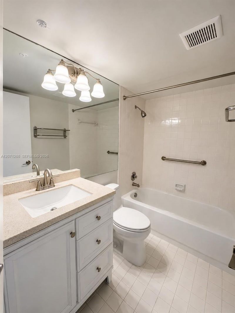 13450 SW 3rd St , Unit 404D, Pembroke Pines, FL 33027 Photo