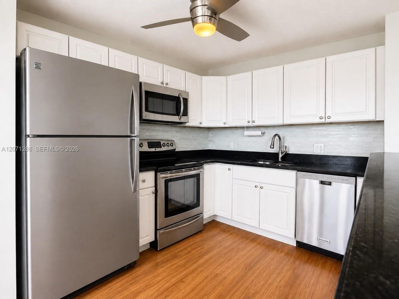 13450 SW 3rd St , Unit 404D, Pembroke Pines, FL 33027 Photo