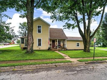 586 Chapman Street, Waynesville, OH 45068