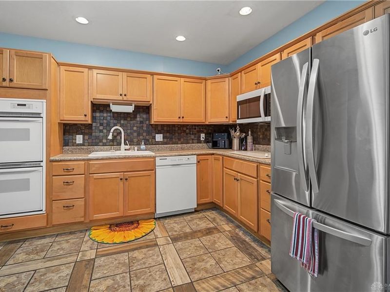 586 Chapman Street, Waynesville, OH 45068 Photo 7