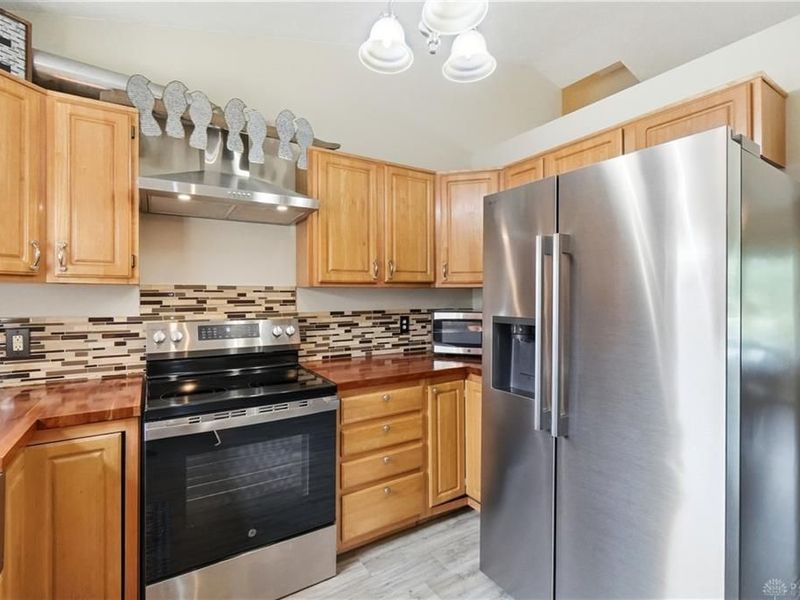 9292 Arrowcreek Drive, Oregonia, OH 45054 Photo 8