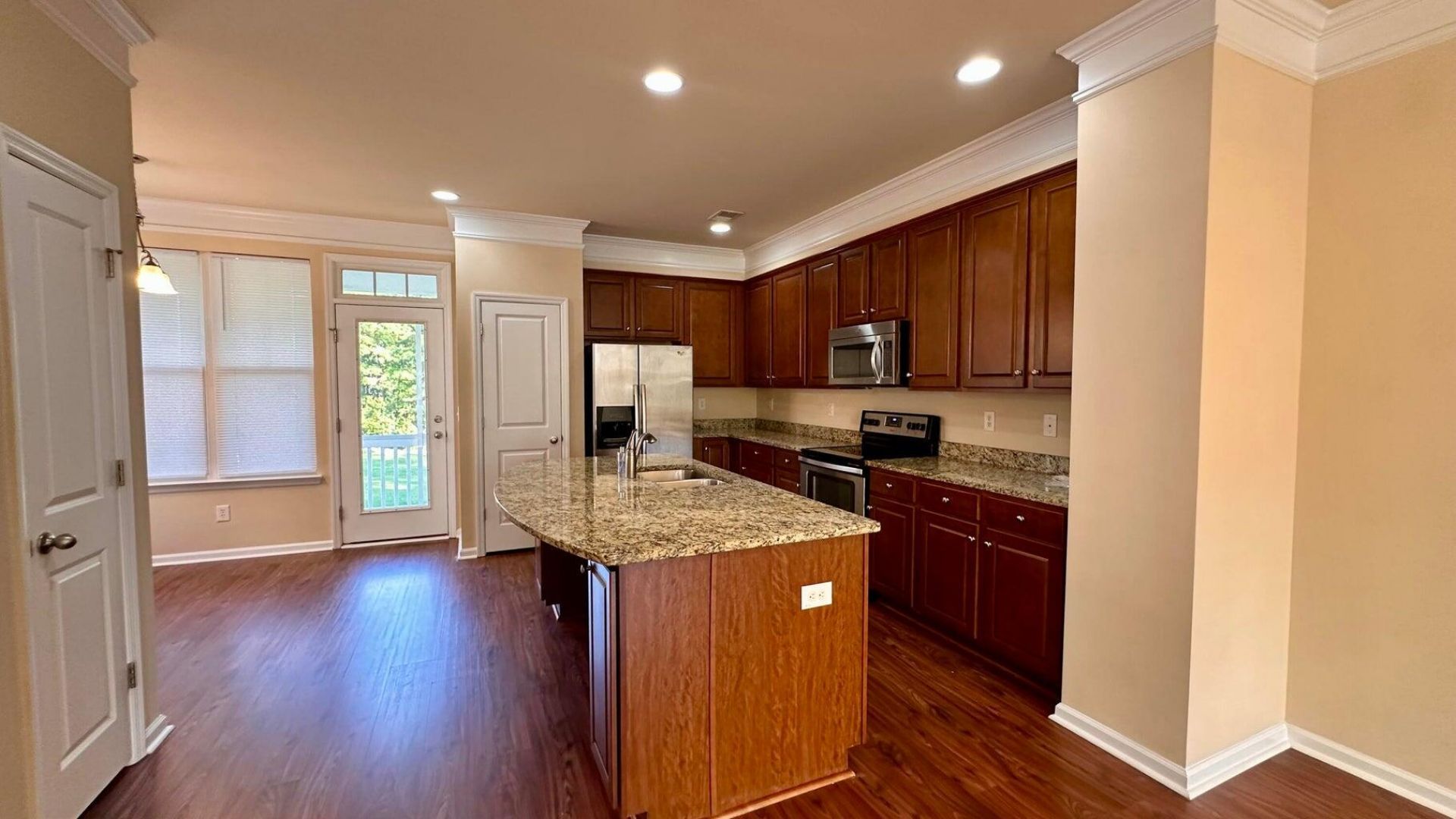 1592 Bluewater Way Photo 20