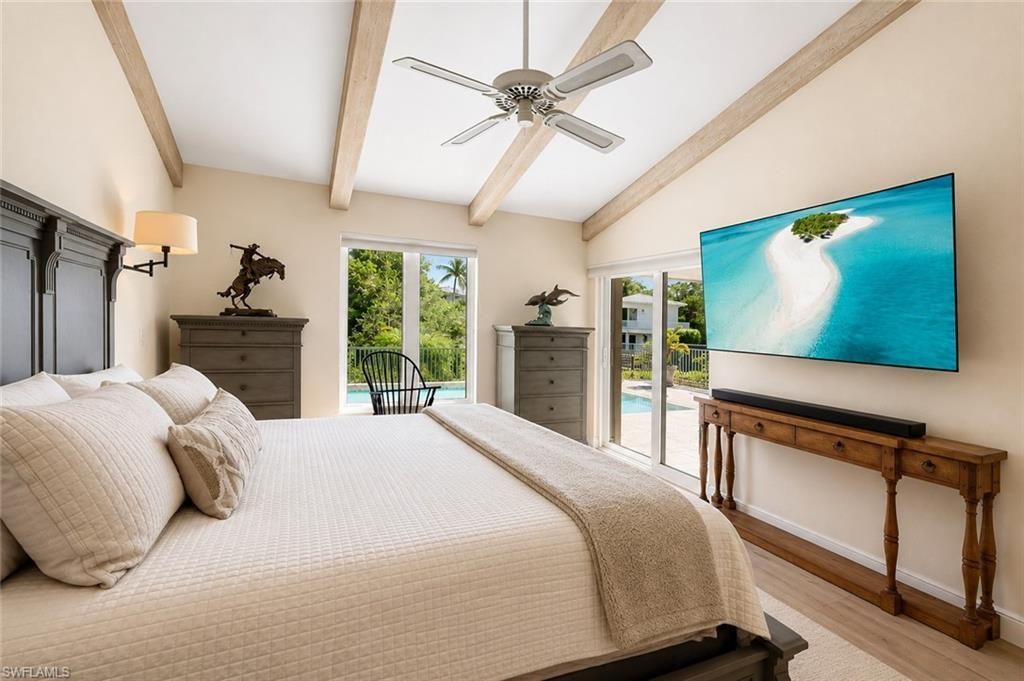 5042 Seahorse Ave , Naples, FL 34103 Photo