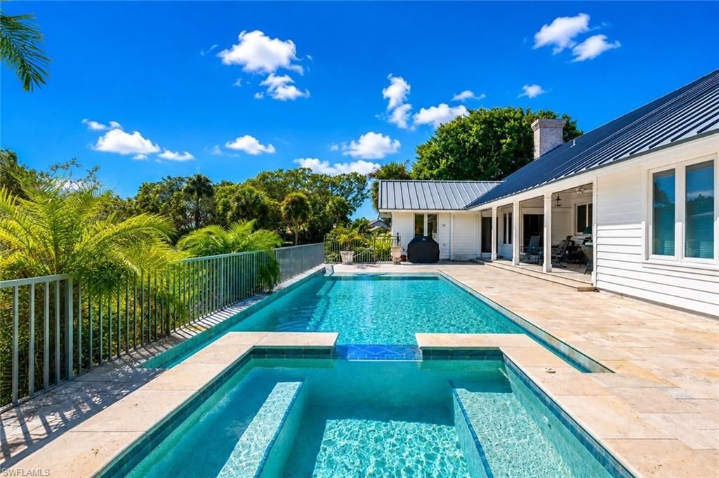 5042 Seahorse Ave , Naples, FL 34103 Photo