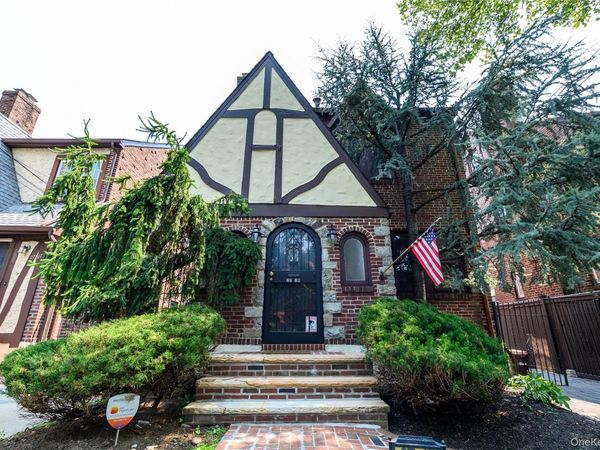 27-19 167 Street , Flushing, NY 11358