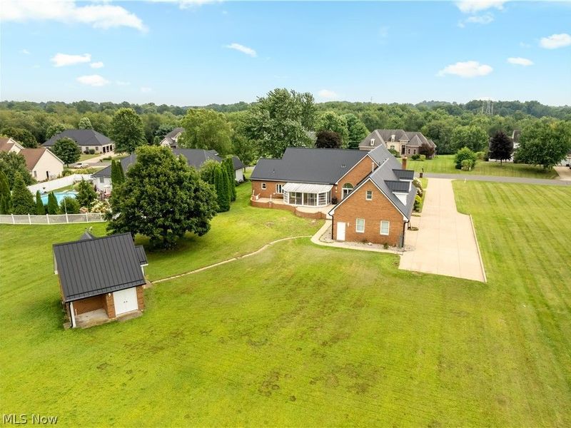 3371 Sherbrook Drive, Uniontown, OH 44685 Photo 3