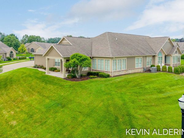 1229 Waterwalk Drive, Holland, MI 49423