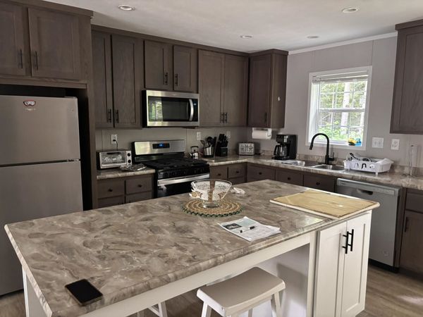 21 Lawrence Davis Drive, Wilmington, VT 05363