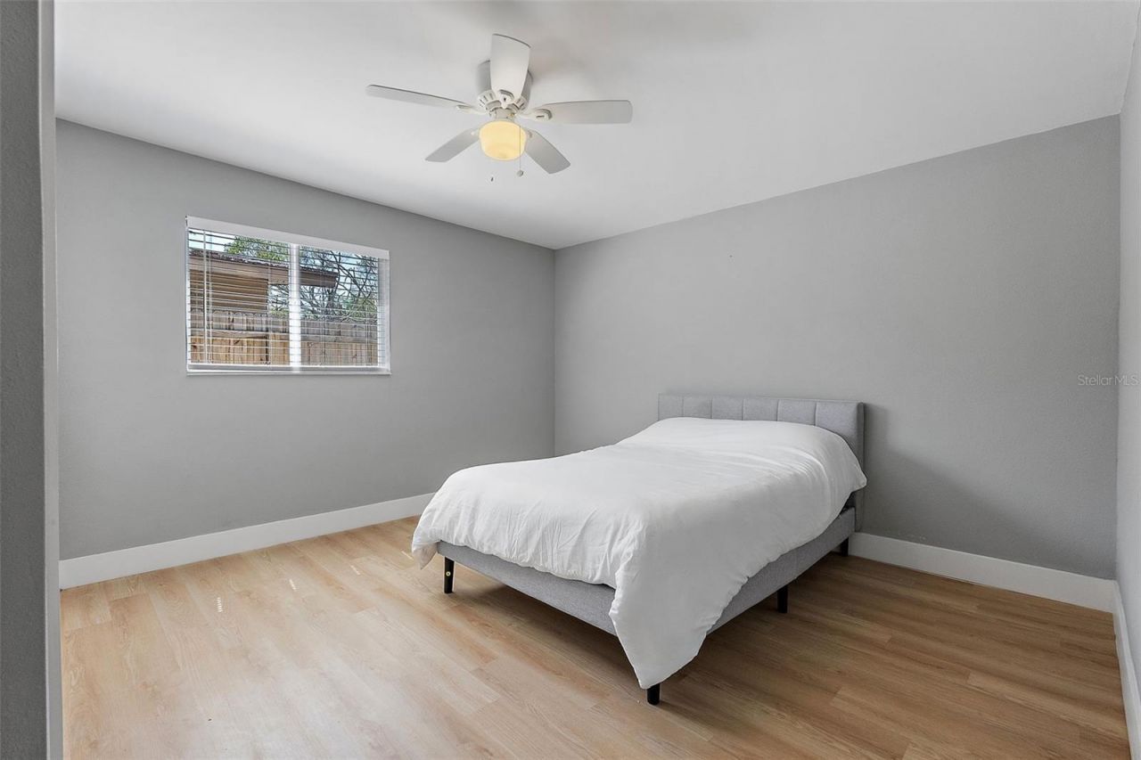 3926 Helena Street Ne, Saint Petersburg, FL 33703 Photo