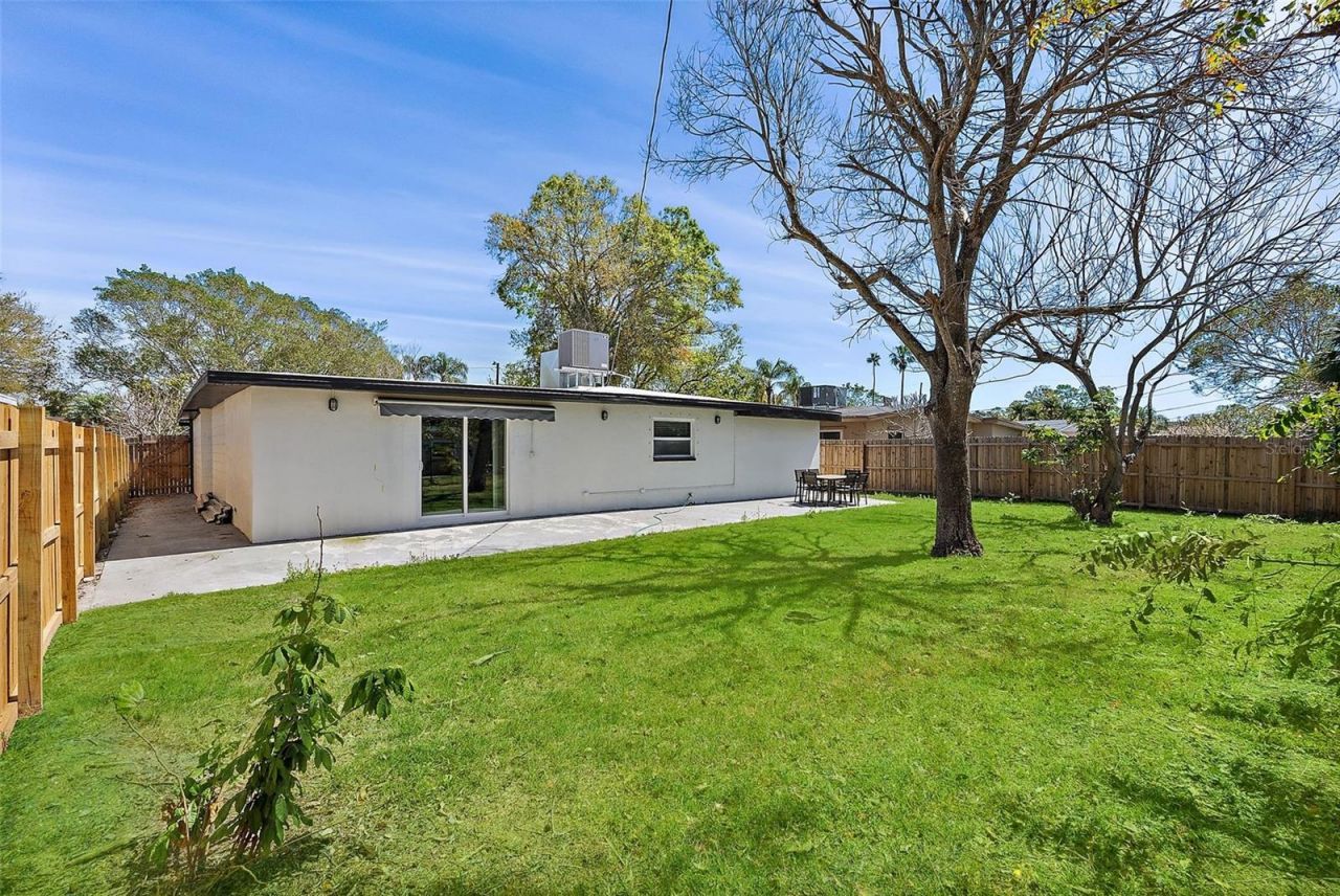 3926 Helena Street Ne, Saint Petersburg, FL 33703 Photo