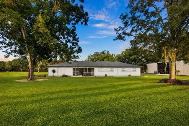 16525 SW 5th Place, Newberry, FL 32669 Photo