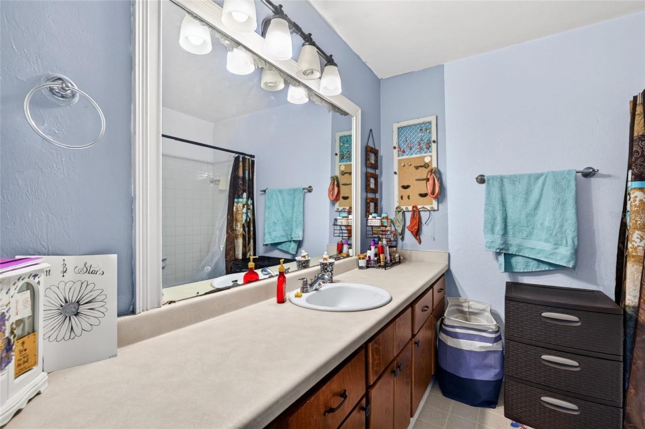 16525 SW 5th Place, Newberry, FL 32669 Photo