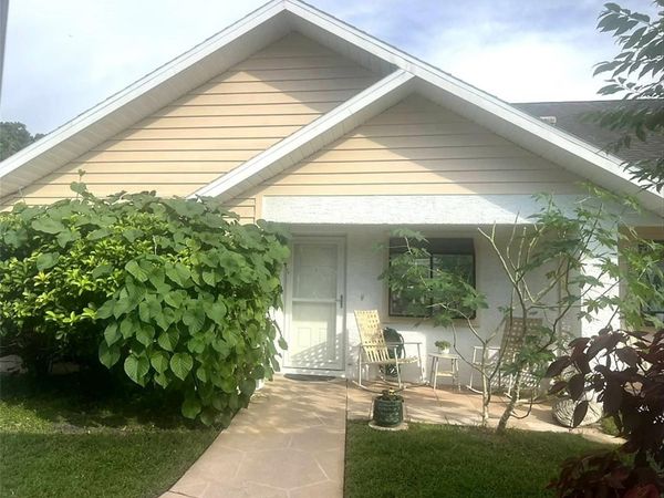 10706 LAQUINTA DRIVE , NEW PORT RICHEY, FL 34654