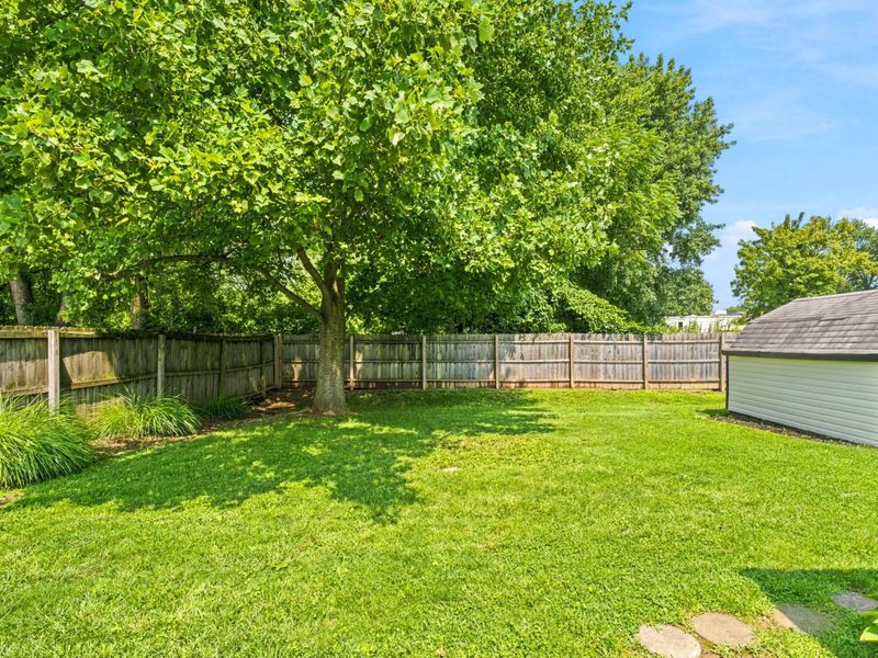 1062 Tobi Drive , Columbus, OH 43207 Photo 45