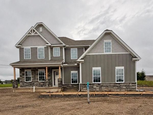 160 Oak Brook Drive , Marysville, OH 43040