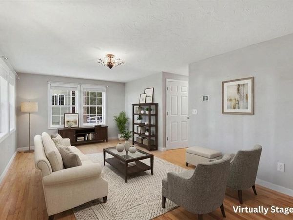 37 West Meadow Estates Drive, Unit 37, Townsend, MA 01474