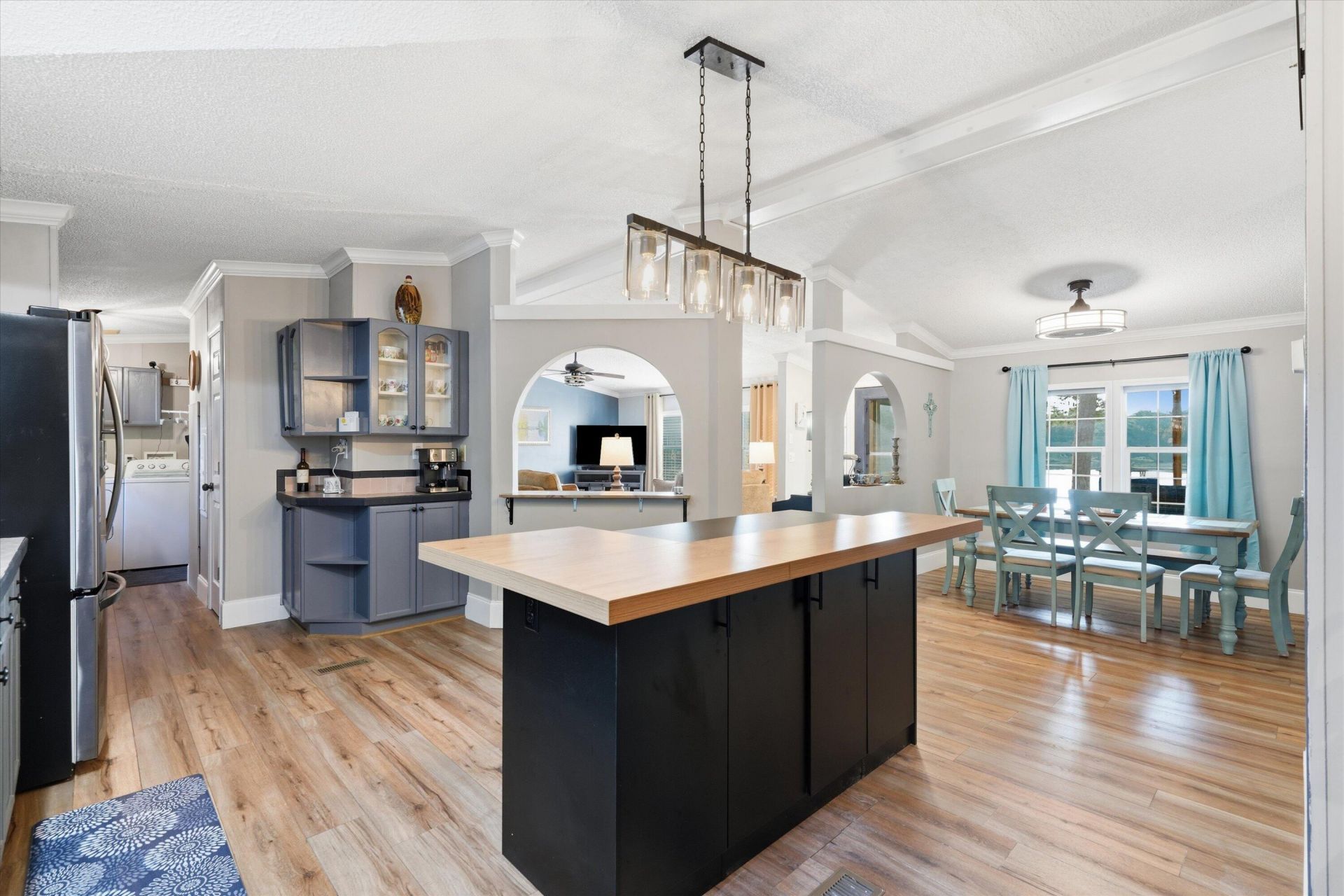 1443 Stukes Road Photo 14