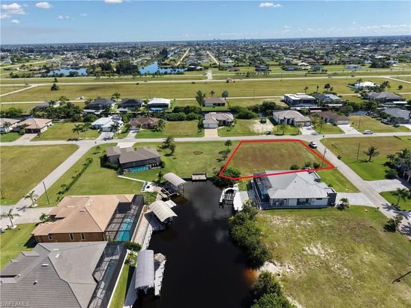516 NW 33rd AVE , CAPE CORAL, FL 33993