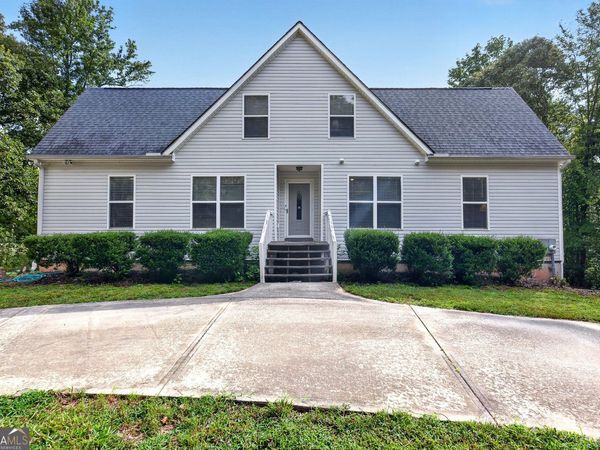 195 Evans Way, Fayetteville, GA 30215