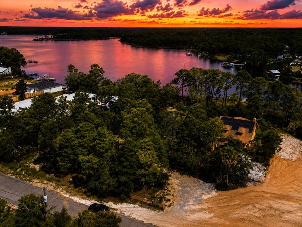 21904 Lakeview Drive , Panama City Beach, FL 32413