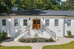 108 Scotland Court photo 4