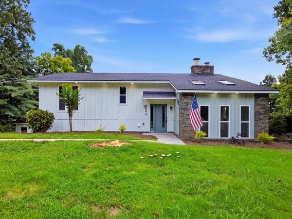 8804 Point South Lane , Chattanooga, TN 37421